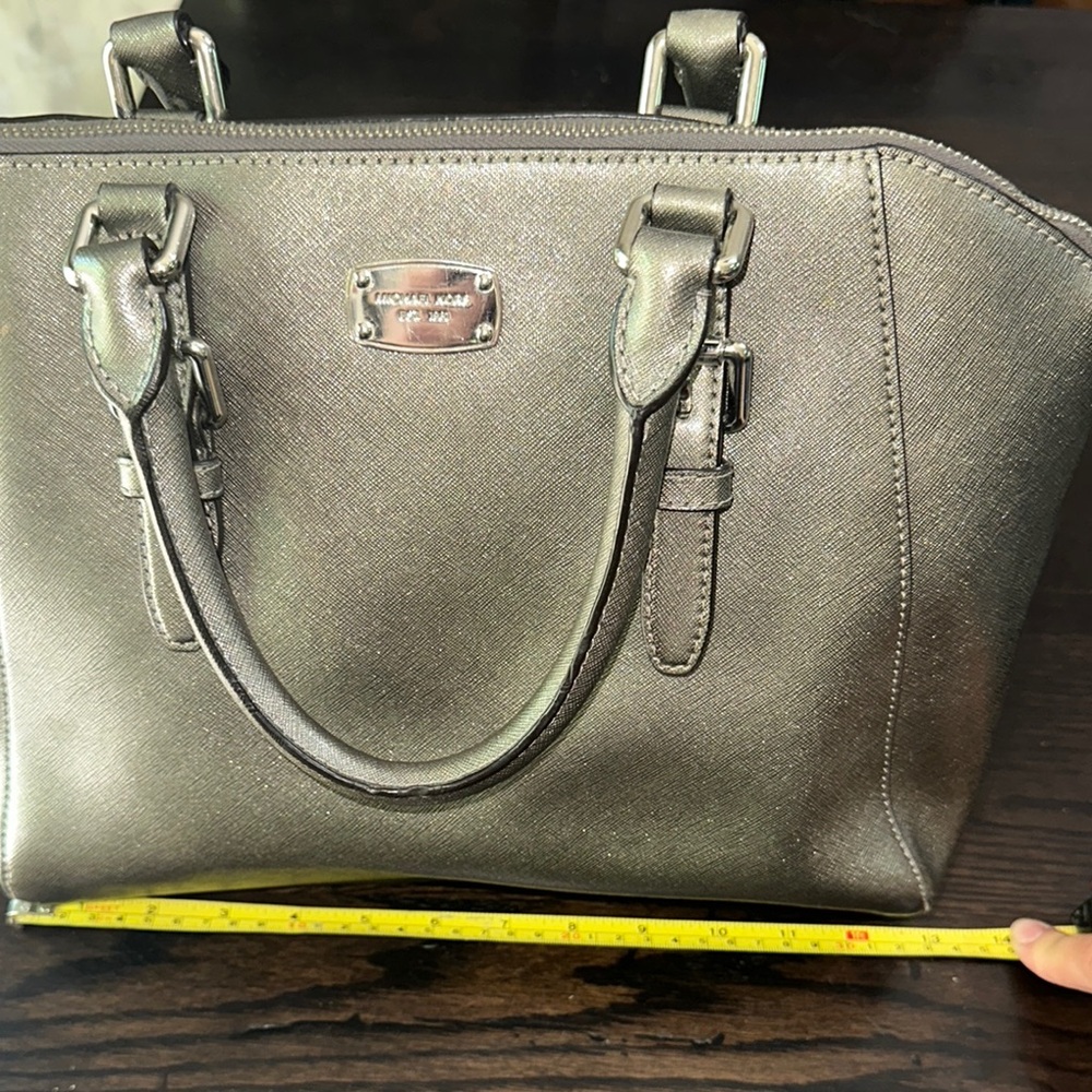 Ciara Large Saffiano Leather Satchel metallic - Picture 8 of 11
